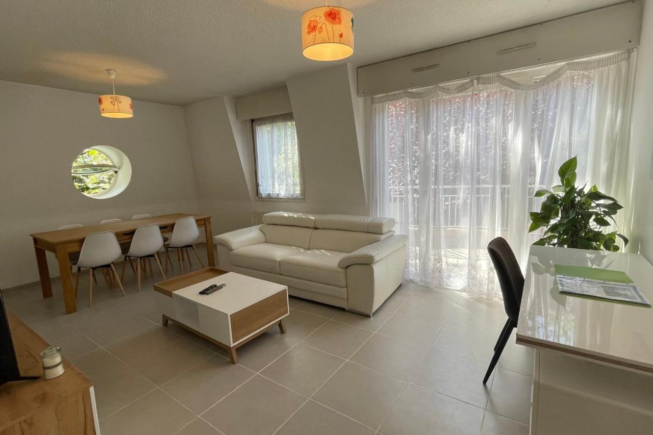 Le Bois Gentil - Grand Appartement Familial, Proche De Geneve Et Du Palexpo Saint-Julien-en-Genevois Luaran gambar